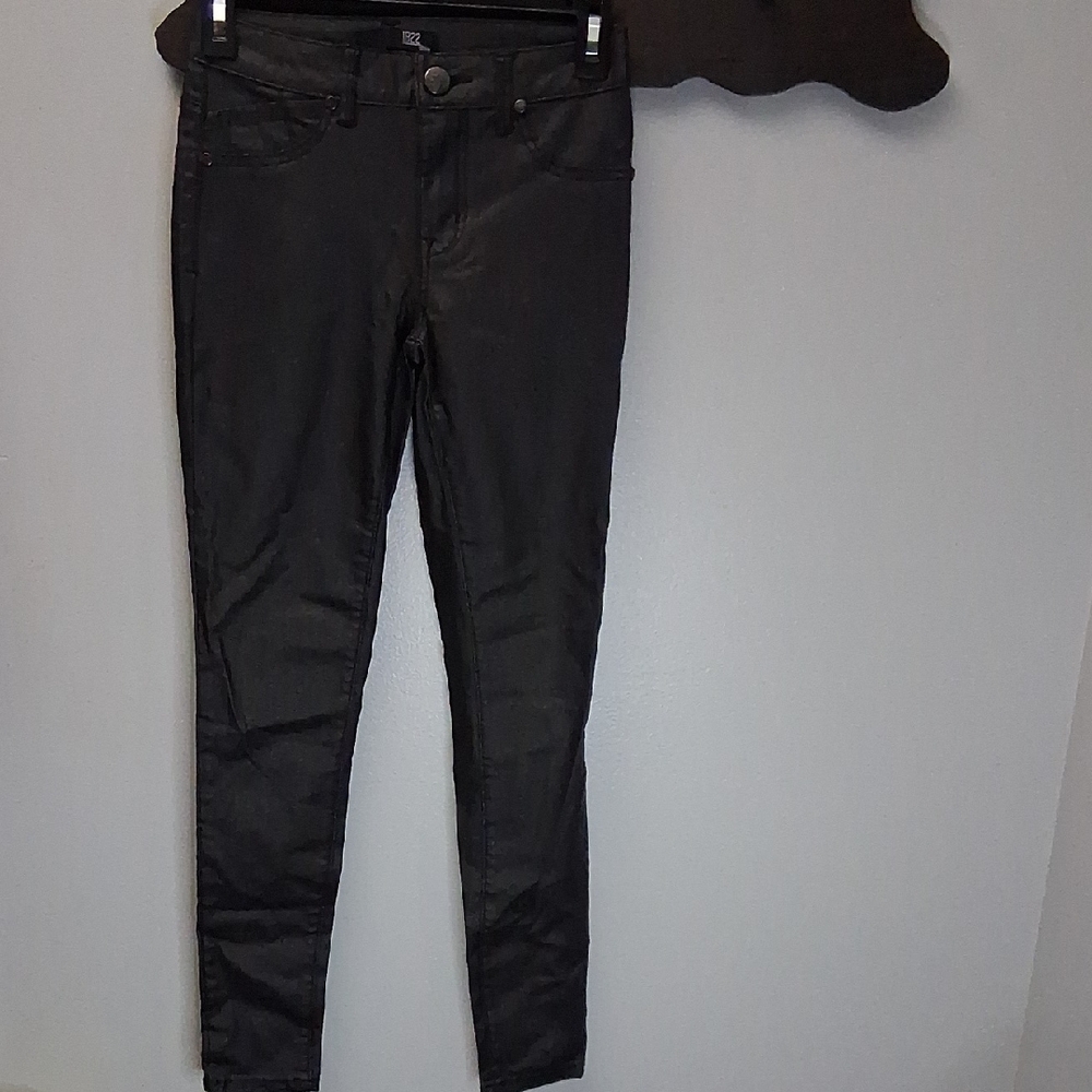 1822 Denim Charcoal Black Size 2 Skinny Pant